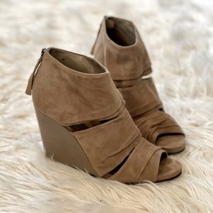 CARVELA by KURT GEIGER suede wedge booties